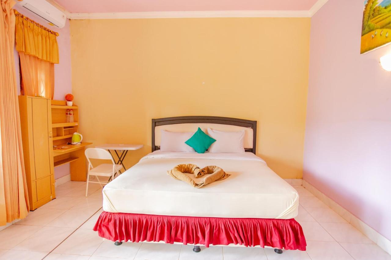 Pondok Guru Bakti Cottage Сенару Екстериор снимка