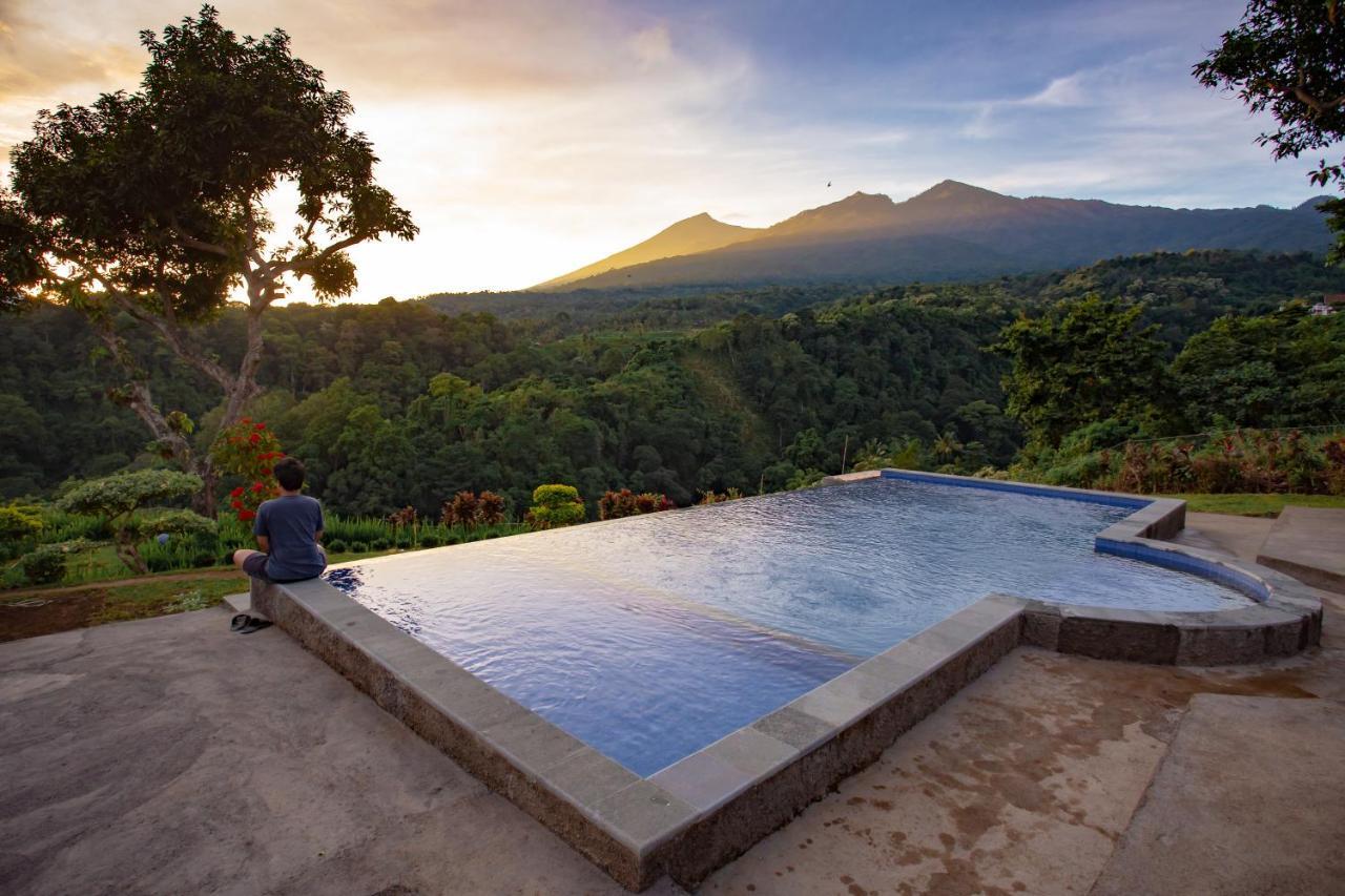 Pondok Guru Bakti Cottage Сенару Екстериор снимка