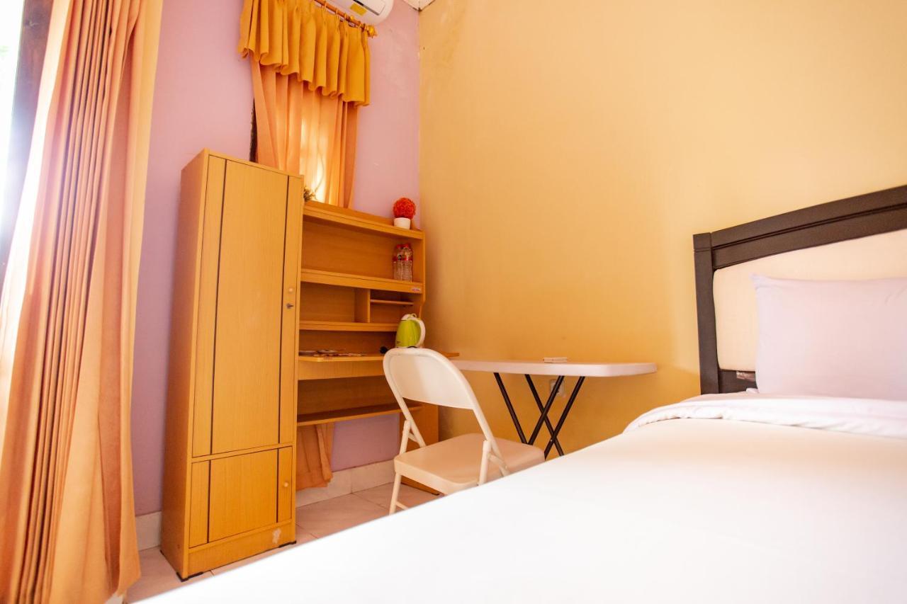Pondok Guru Bakti Cottage Сенару Екстериор снимка