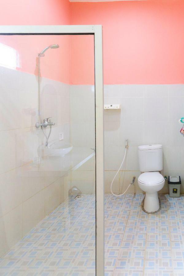 Pondok Guru Bakti Cottage Сенару Екстериор снимка