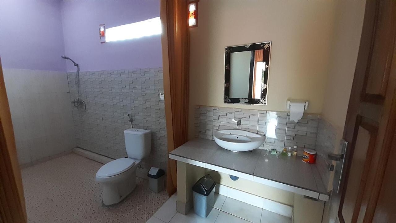Pondok Guru Bakti Cottage Сенару Екстериор снимка